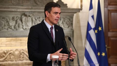 El presidente del Gobierno, Pedro Snchez, en Atenas, tras su reunin con el primer ministro griego, Lyriacos Mitsotakis
