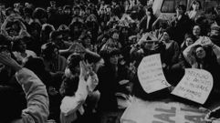 Manifestacin feminista en abril de 1985 contra la decisin del Tribunal Constitucional sobre la Ley del Aborto al admitir solo tres supuestos sobre la interrupcin voluntaria del embarazo.