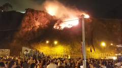 Incendio durante la verbena en las fiestas de San F�lix, en Cand�s
