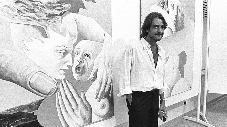 Aunque es conocido sobre todo por su música, Aute también se dedicó a la pintura. Aquí en una exposición en Pontevedra en 1988