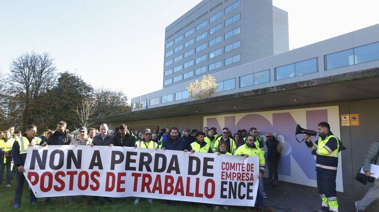 Los trabajadores de Ence Pontevedra piden una entrevista con Alfonso Rueda y los conselleiros de Industria y Emprego