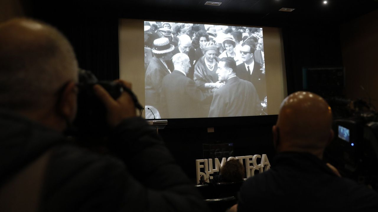 Imagen de archivo de una proyeccin en la Filmoteca de Galicia