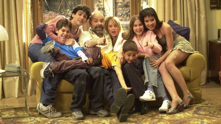 Fran Perea adelanta que trabajan en la posible vuelta de «Los Serrano»