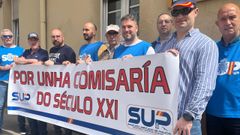 Protesta ante la comisara de Ferrol