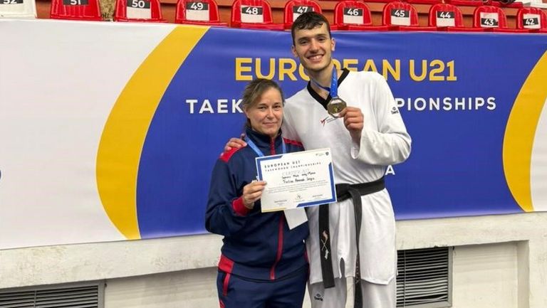 El marinense Sergio Troitiño, campeón de Europa sub-21 de taekuondo: «El oro me ha tranquilizado, sé que no perdí la chispa»
