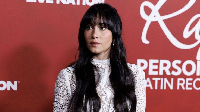 Aitana se confiesa en el concierto de Rosalía sobre el motivo de su ruptura con Sebastián Yatra