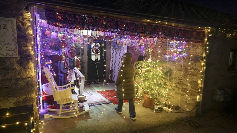 Cuento de Navidad en O Coto, en As Somozas: <span lang="gl">«Fóisenos das mans, non contabamos con ter visitantes»</span>