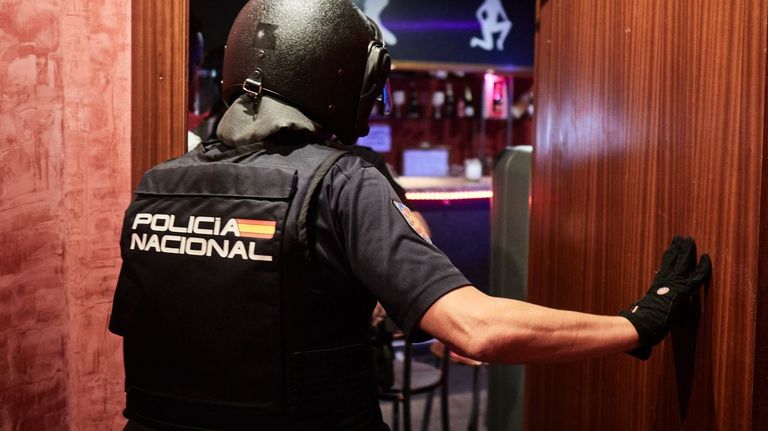 Apuñalan en Oviedo a un abogado que iba a intervenir en un juicio por un alijo de cocaína