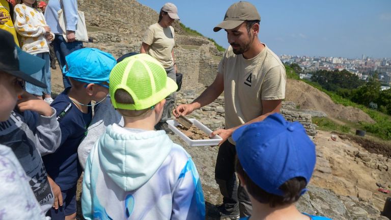 Cuenta atrás para las obras del centro didáctico y de apoyo arqueológico del castro de Elviña en A Coruña