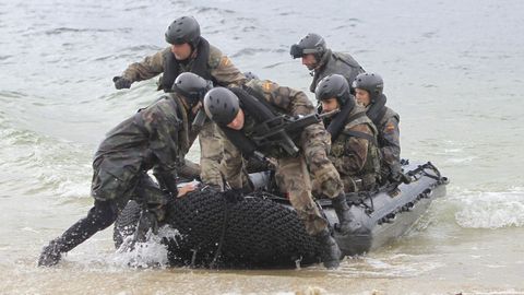 Imagen de archivo de un ejercicio de la Infantería de Marina en el lago de As Pontes