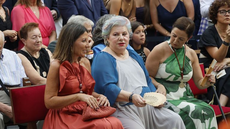 Alfombra roja para Dolores Vázquez en Betanzos
