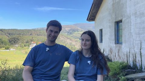 Gabi y Tom�s en su nueva casa rural