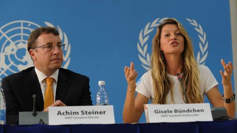 Gisele Bundchen es embajadora de bunea voluntad del programa por el Medio Ambiente de Naciones Unidas.