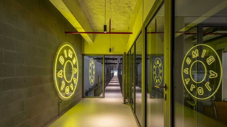 Un día en Bimba y Lola, donde acuarela y tecnología van de la mano