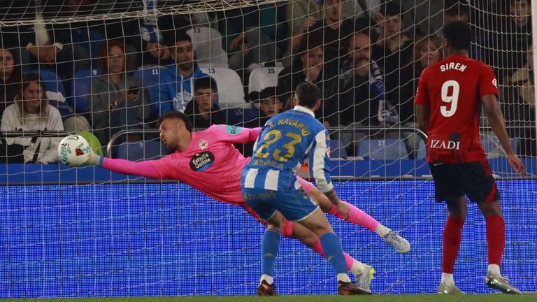 Fiados a los guantes de Álvaro Ferllo