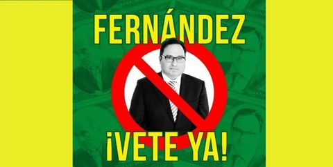 Montaje como protesta contra la gesti�n de Javier Fern�ndez