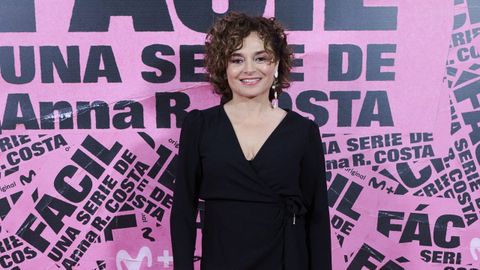 Ana R. Costa, creadora, guionista y directora de «Fácil» durante su presentación.