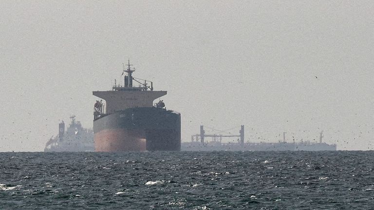 El brent rompe la barrera de los 120 dólares