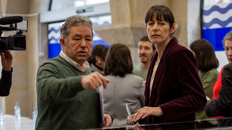 Ana Pontón : «Fernández Lores é o mellor candidato á alcaldía que pode ter Pontevedra»
