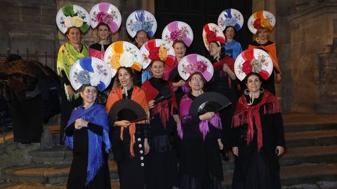 Ourense celebra la noche de Comadres por todo lo alto