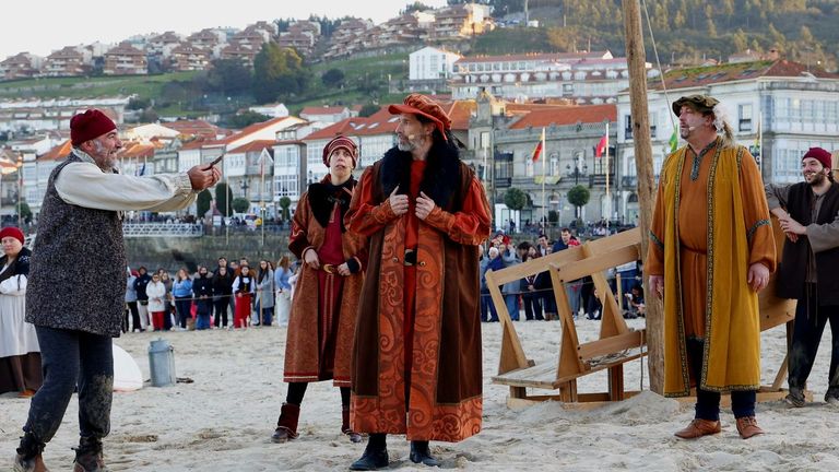 Baiona pone fin a la celebración de la Arribada
