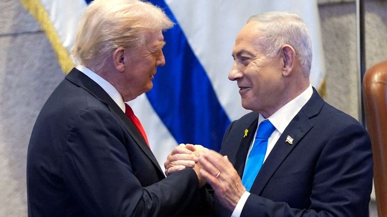 Trump pide formalmente al presidente de Israel el indulto para Netanyahu por sus casos de corrupción