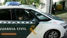 La guardia civil lleva al juzgado de Cangas al detenido por el crimen de Moaña