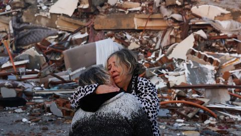 Turquía y Siria, destrozadas por el seísmo en su frontera