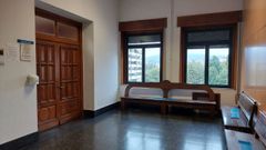Hall de la sala de vistas de la Audiencia Provincial de Ourense