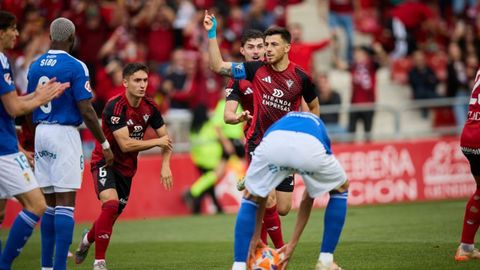 Reina, del Mirands, celebra el 1-0 de los jabatos ante el Oviedo
