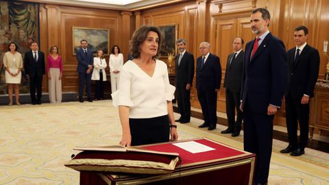 Teresa Ribera promete su cargo como nueva ministra de Transicin Ecolgica del Gobierno de Pedro Snchez ante Felipe VI