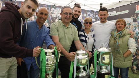 El Arenteiro exhibió los trofeos de su triunfal temporada