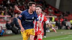 Dani Villahermosa, ante Embarba, en un Almer�a-Andorra