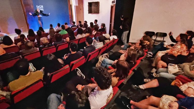 El Cine Vigo resucita con cabaré