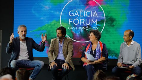 Pepe Solla, Manel P. Piñón, Ana Trevisani y Pep Palau en la presentación del programa de la 8.ª edición del Galicia Fórum Gastronómico.