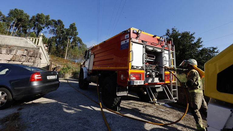 Pequeño incendio forestal registrado el pasado miércoles en Paredes, en el municipio de Vilaboa