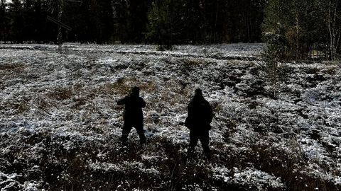 Dos ciudadanos rusos que huyeron de su país para evitar ir a la guerra en Ucrania