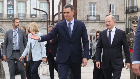Pedro Sánchez comparece junto al canciller alemán, Olaf Scholz, desde A Coruña