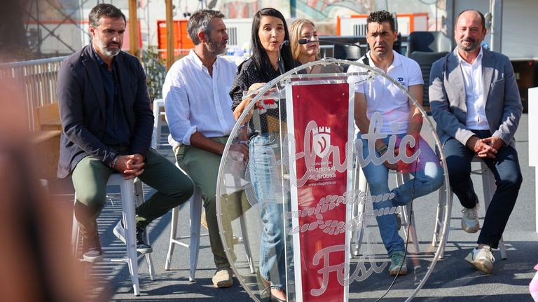 El Atlantic Fest celebra diez años de cultura indie, arena y mar en Vilagarcía