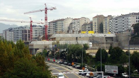 Panormica de las obras del centro comercial Ponte Vella de Ourense, que se inaugur en octubre del 2001