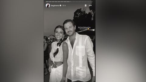 La pareja durante la preboda en Castropol