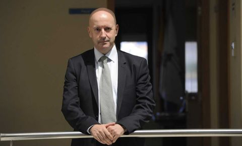 El fiscal de Menores de Galicia, José Manuel Ucha, que ha sido condecorado por el Gobierno.