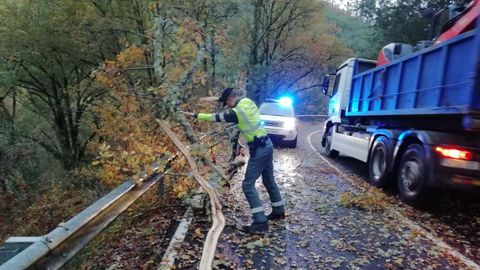 Carreteras afectadas por el temporal en Ourense