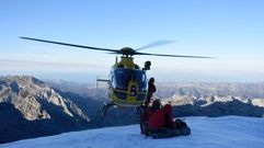 Un rescate del helicptero medicalizado en el Urriellu