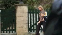 La infanta Cristina, molesta tras una pregunta sobre la fianza de su marido