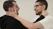 Guy Gilboa-Dalal y Evyatar David, en su reencuentro