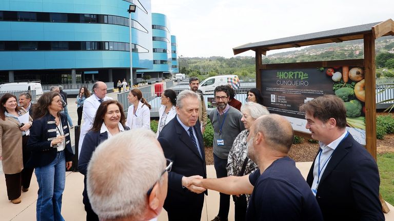 Sanidade dice que está preparando un nuevo contrato con Povisa porque al actual le queda un año