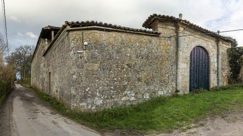 Muros exteriores del pazo de Ferreiro