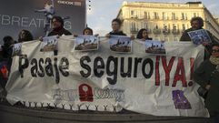 Miles de personas en toda Espaa muestran su rechazo al acuerdo de la UE con Turqua