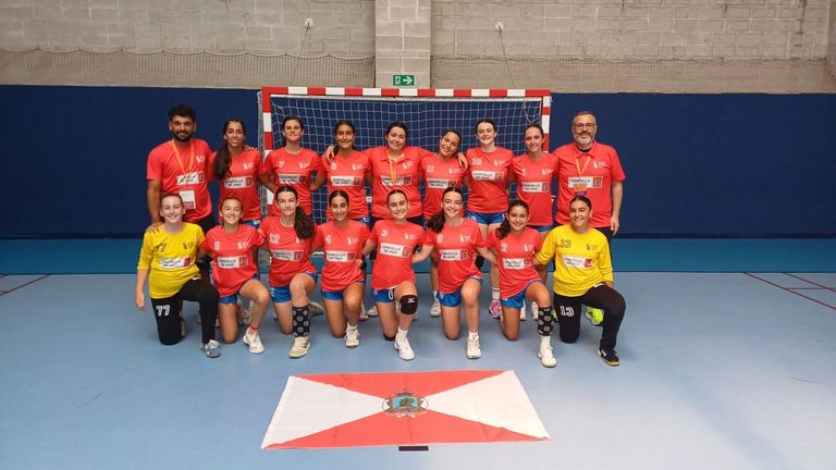 El combinado vigués de balonmano alcanza la final de los Xogos do Eixo Atlántico